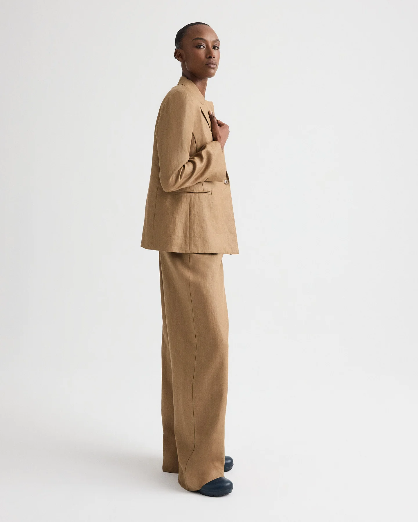 Boy Blazer in Chintzed Linen - Image 4