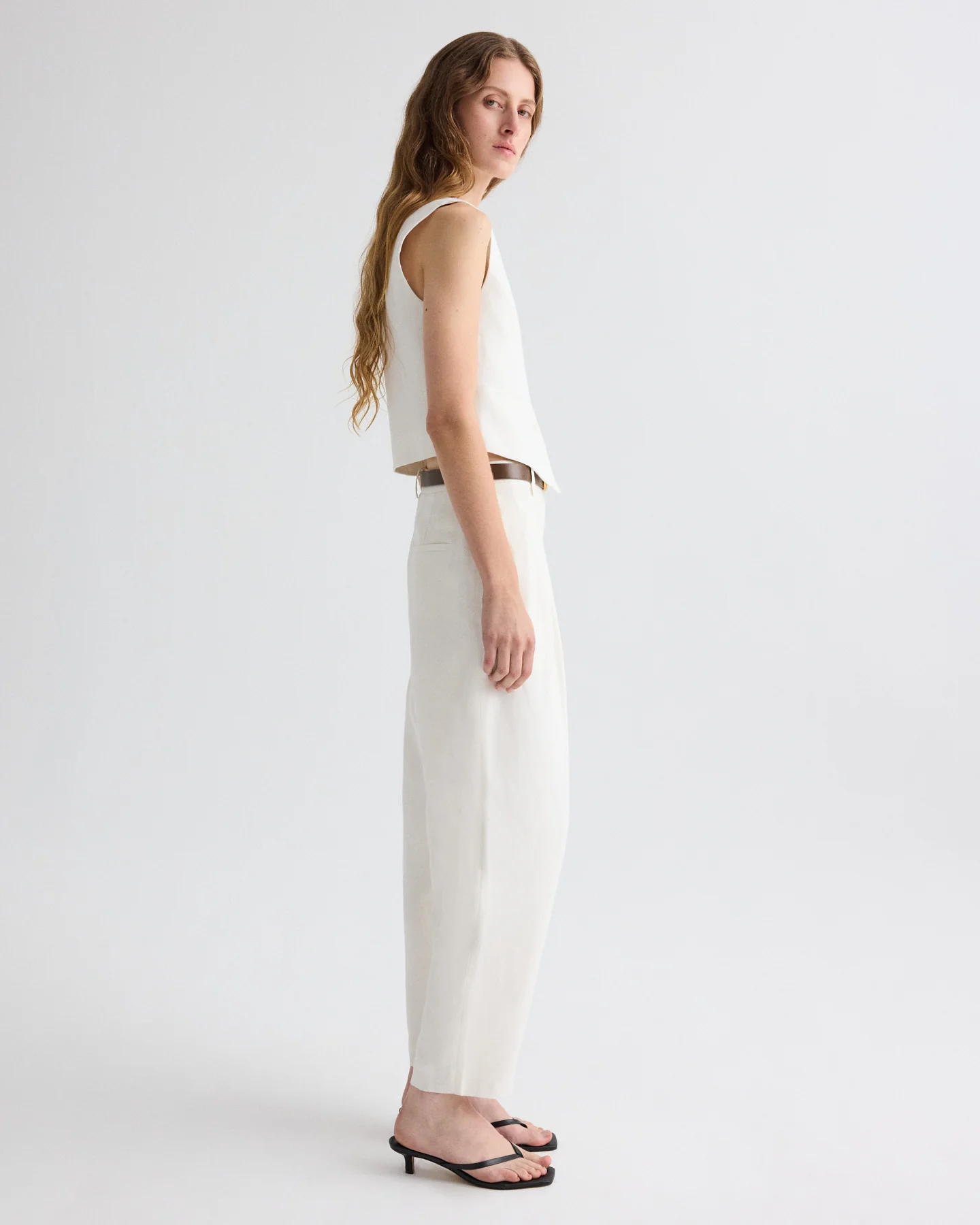 Cornelia St. Pant in Weave Linen - Image 4