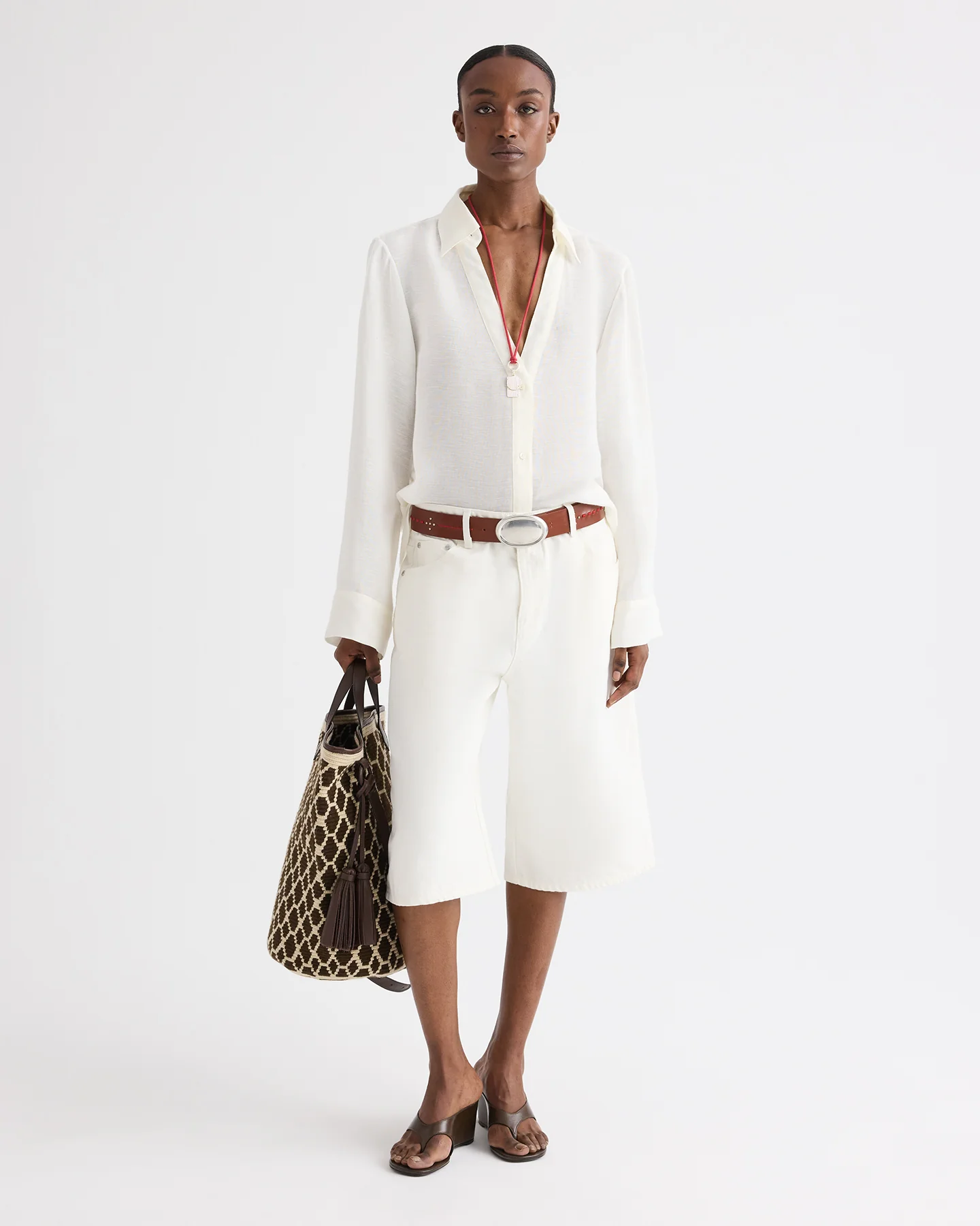 Deep V Relaxed Shirt in Linen Silk - Image 4