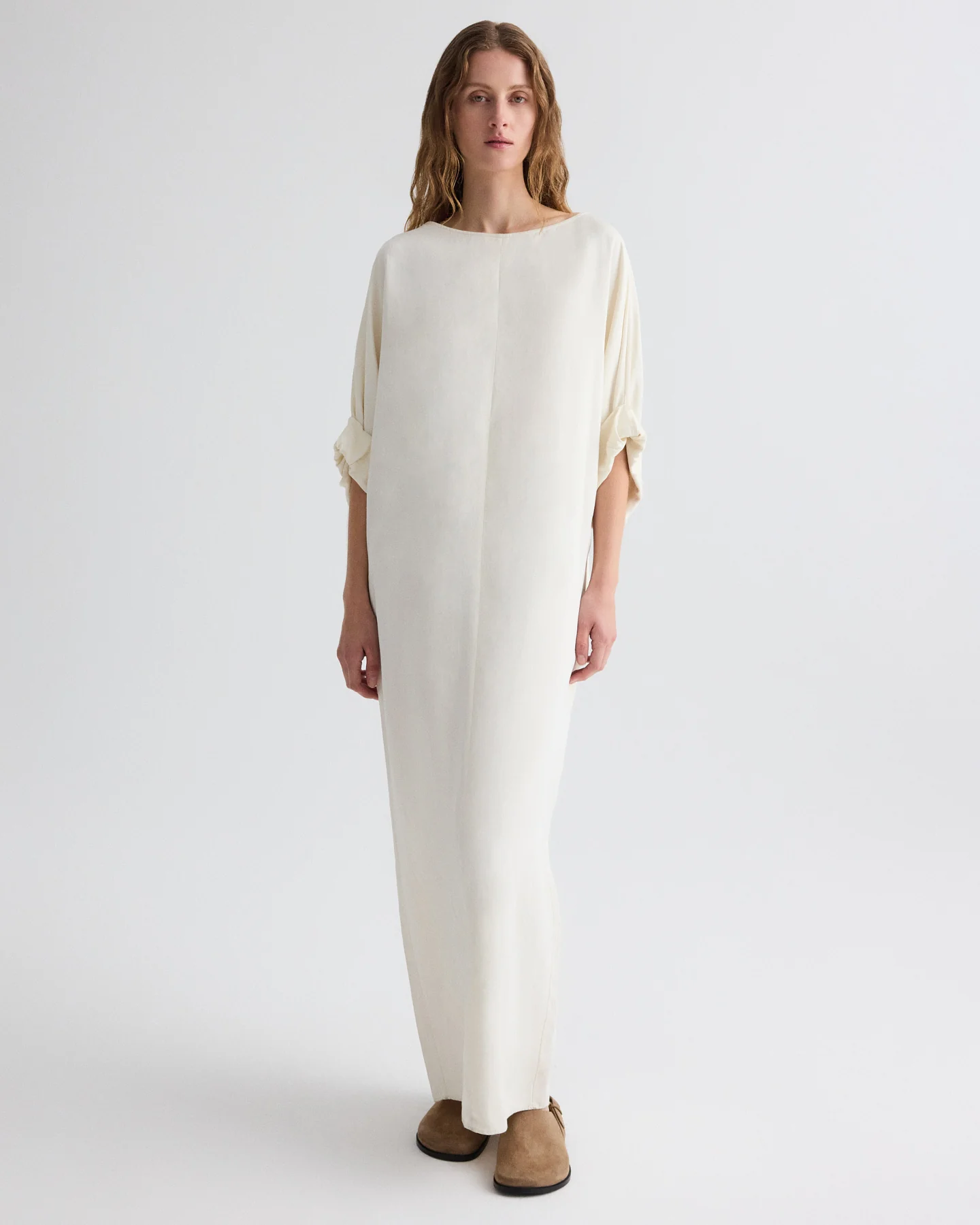 Dress for B Dress in Coated Viscose Linen - Image 4