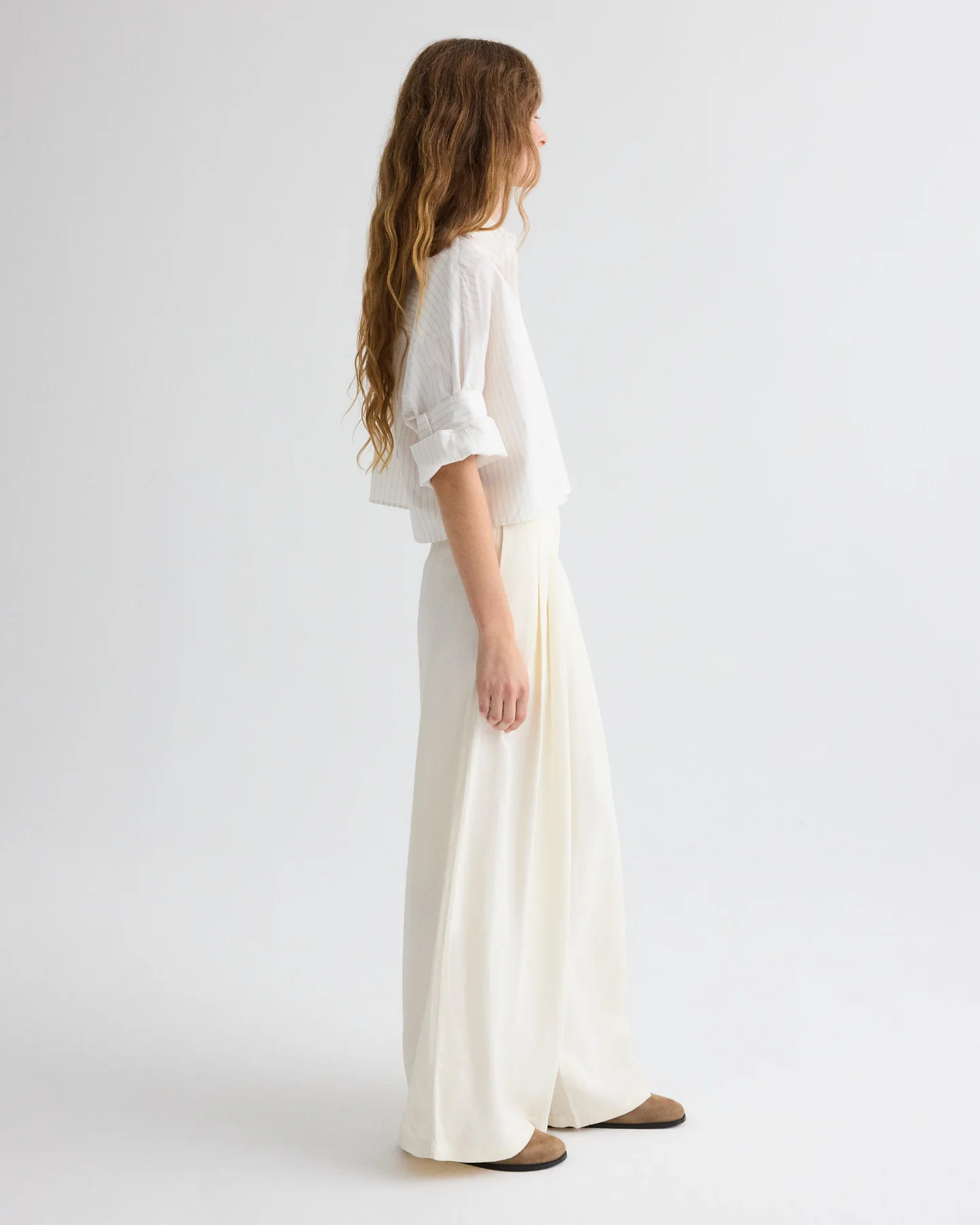 Drew Pant in Coated Viscose Linen - Image 3
