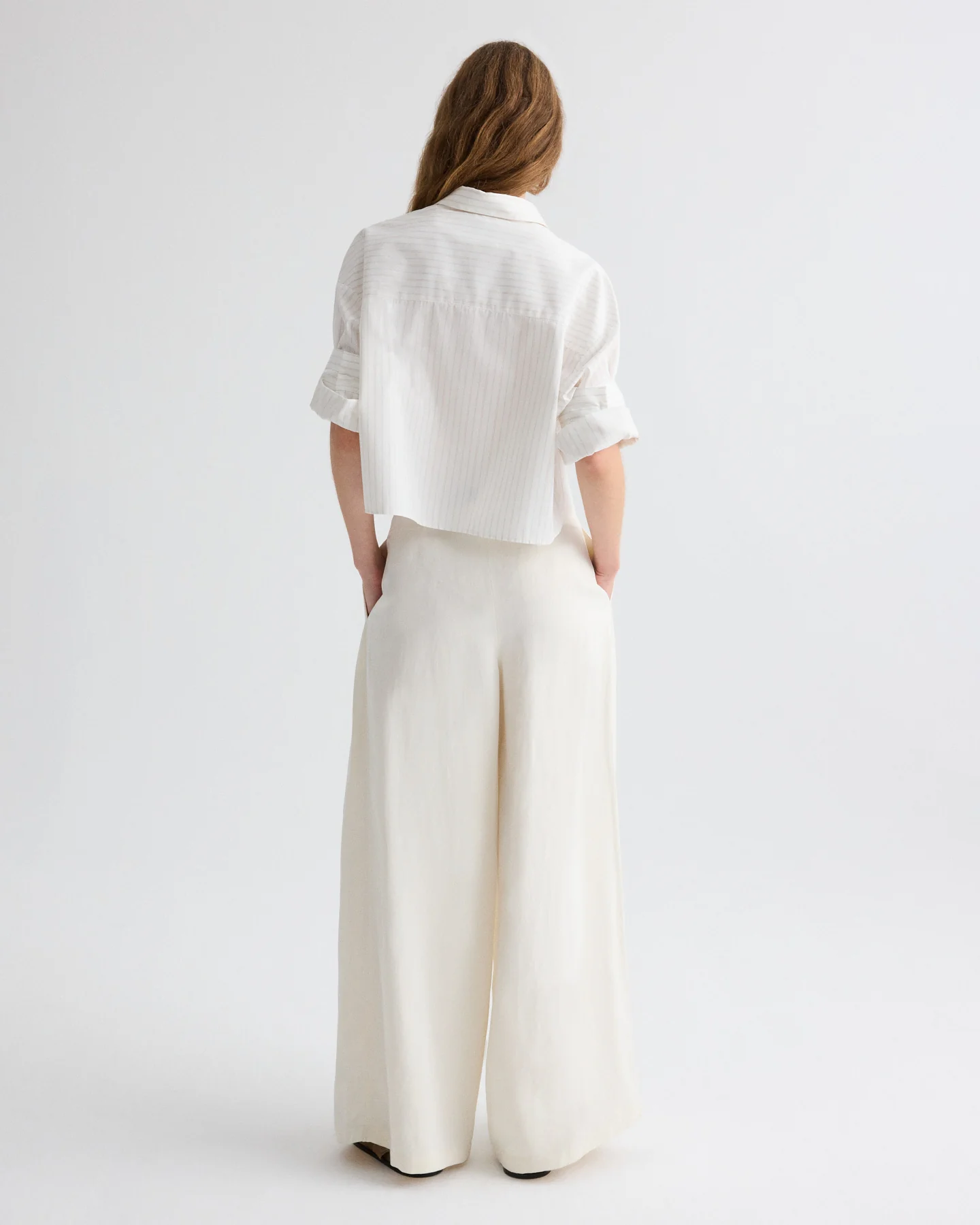 Drew Pant in Coated Viscose Linen - Image 5