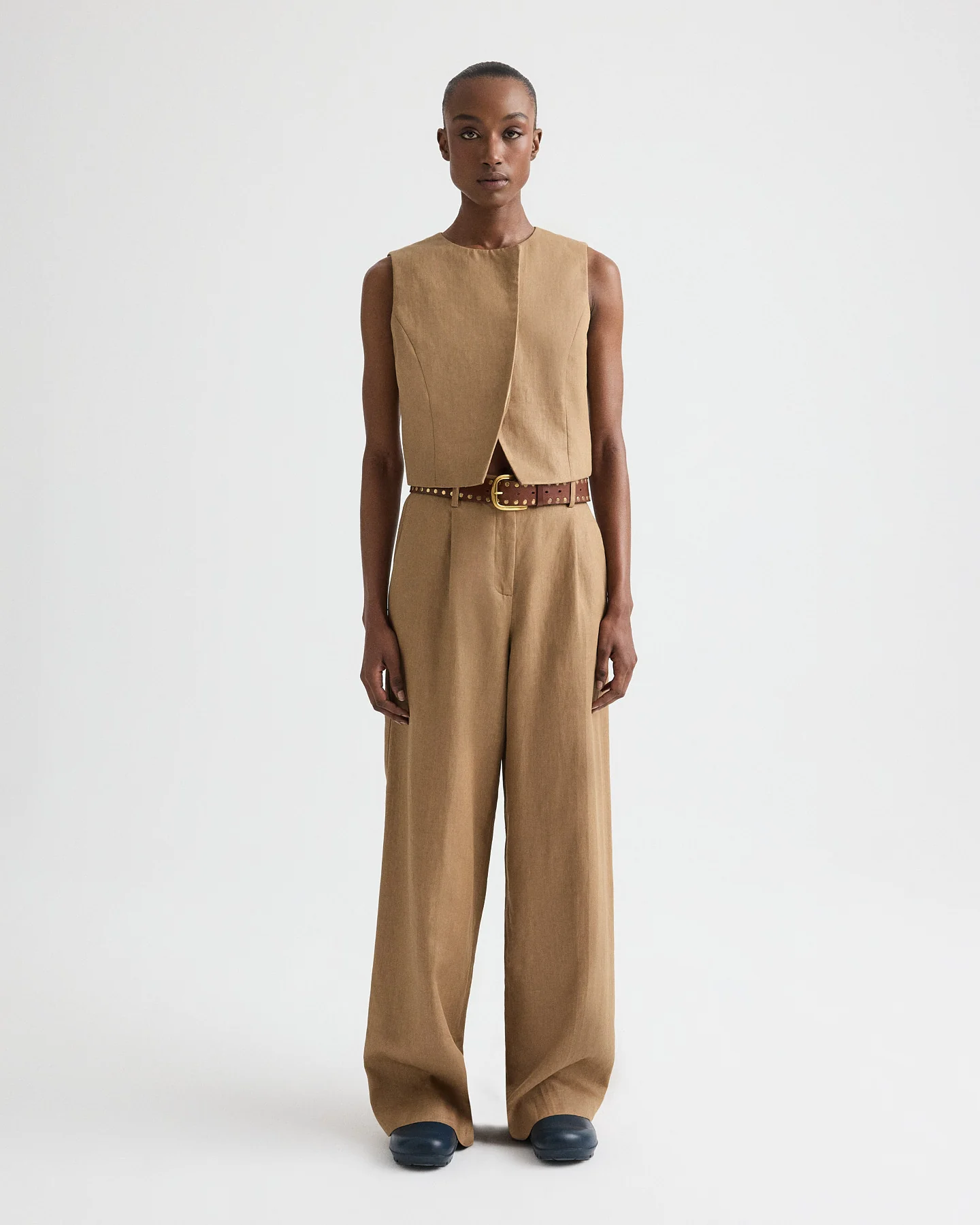 High Neck Hidden Placket Vest in Chintzed Linen - Image 4