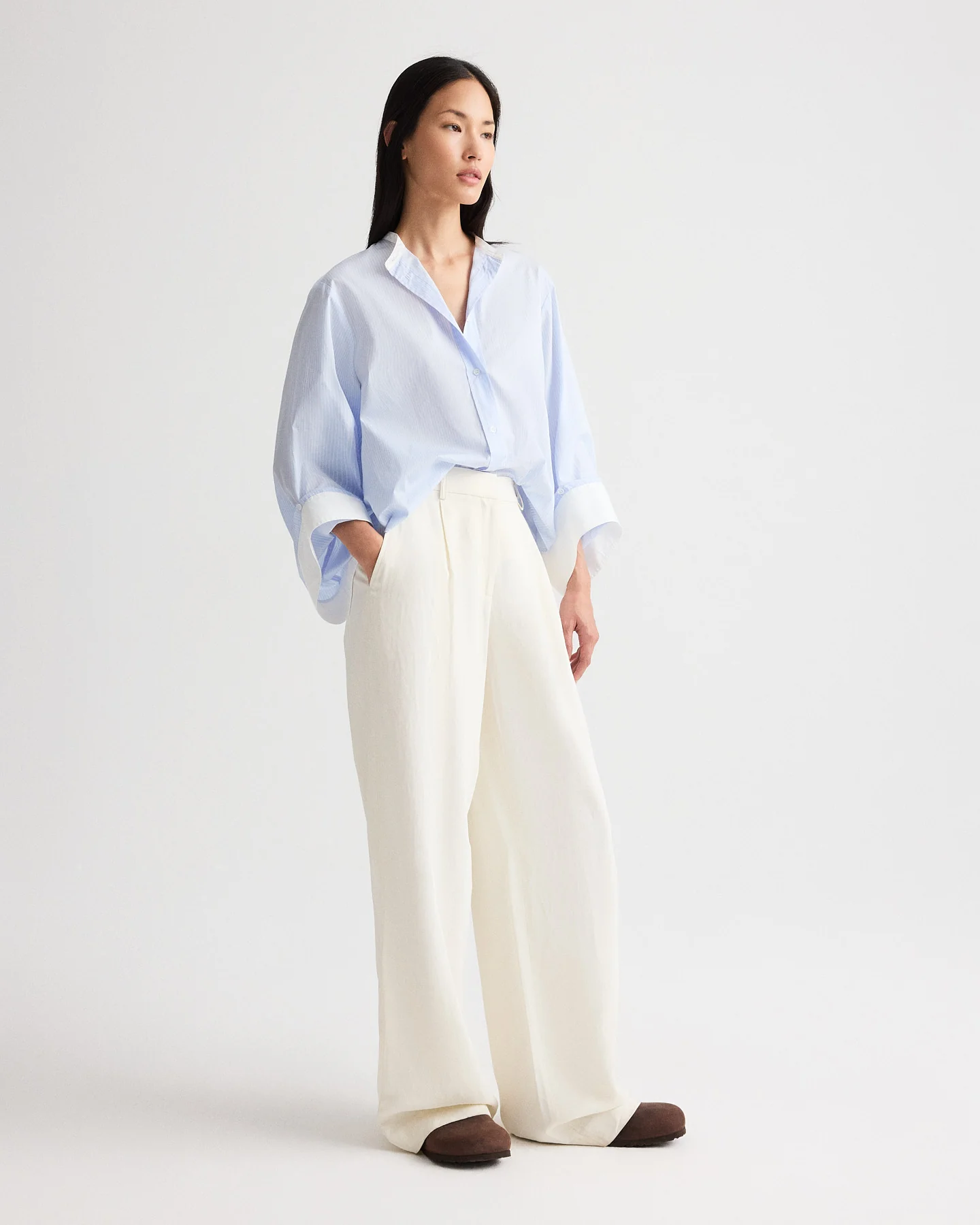 Hudson St Pant in Coated Viscose Linen - Image 5