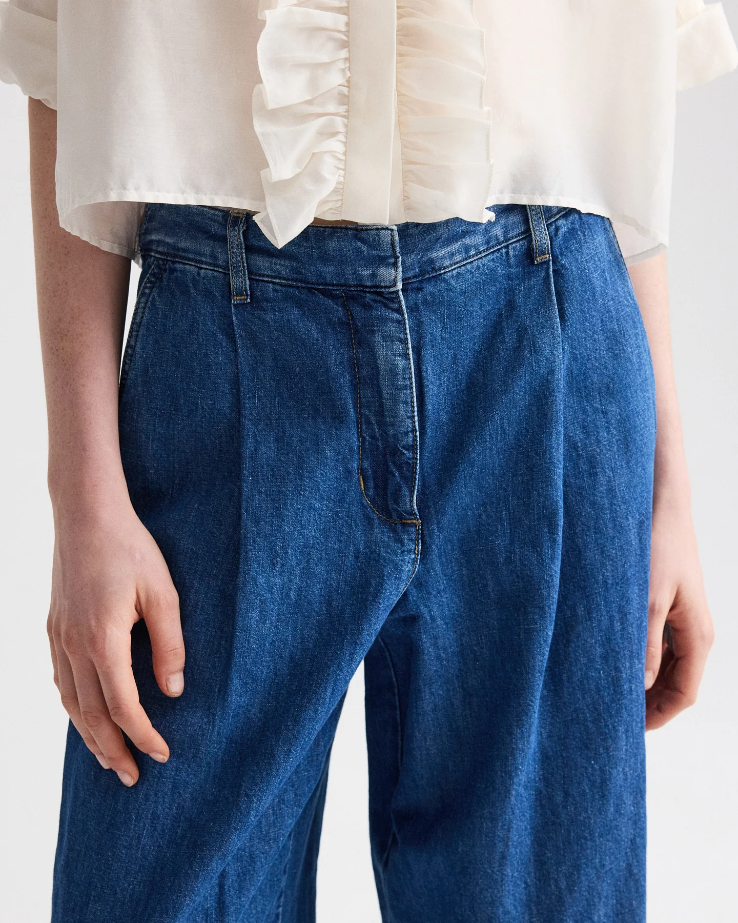 Hudson St Jean in Linen Cotton Denim - Image 5