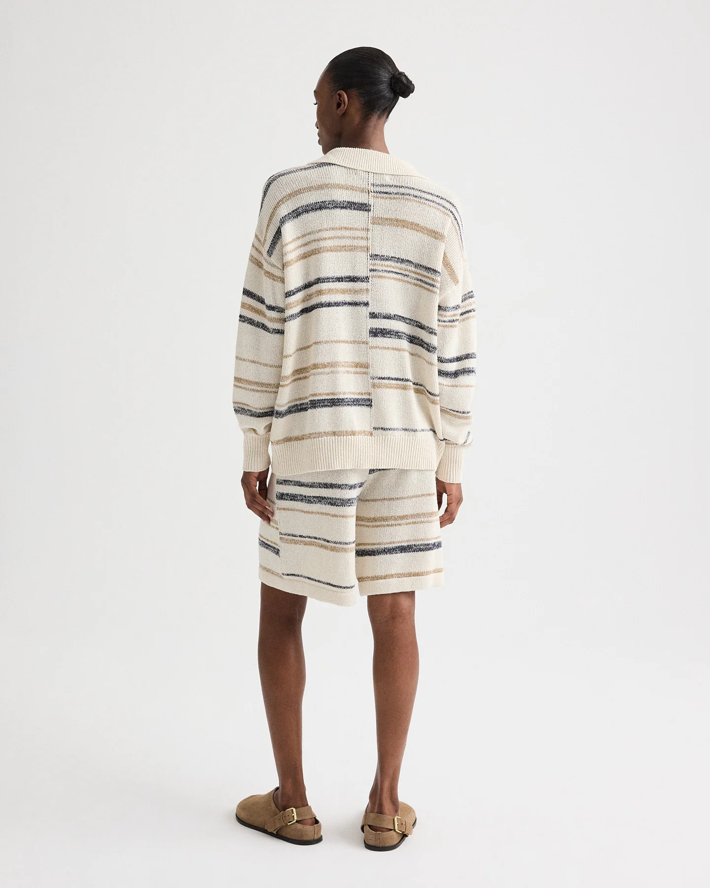Intarsia Stripe Short in Linen Silk Yarn - Image 5