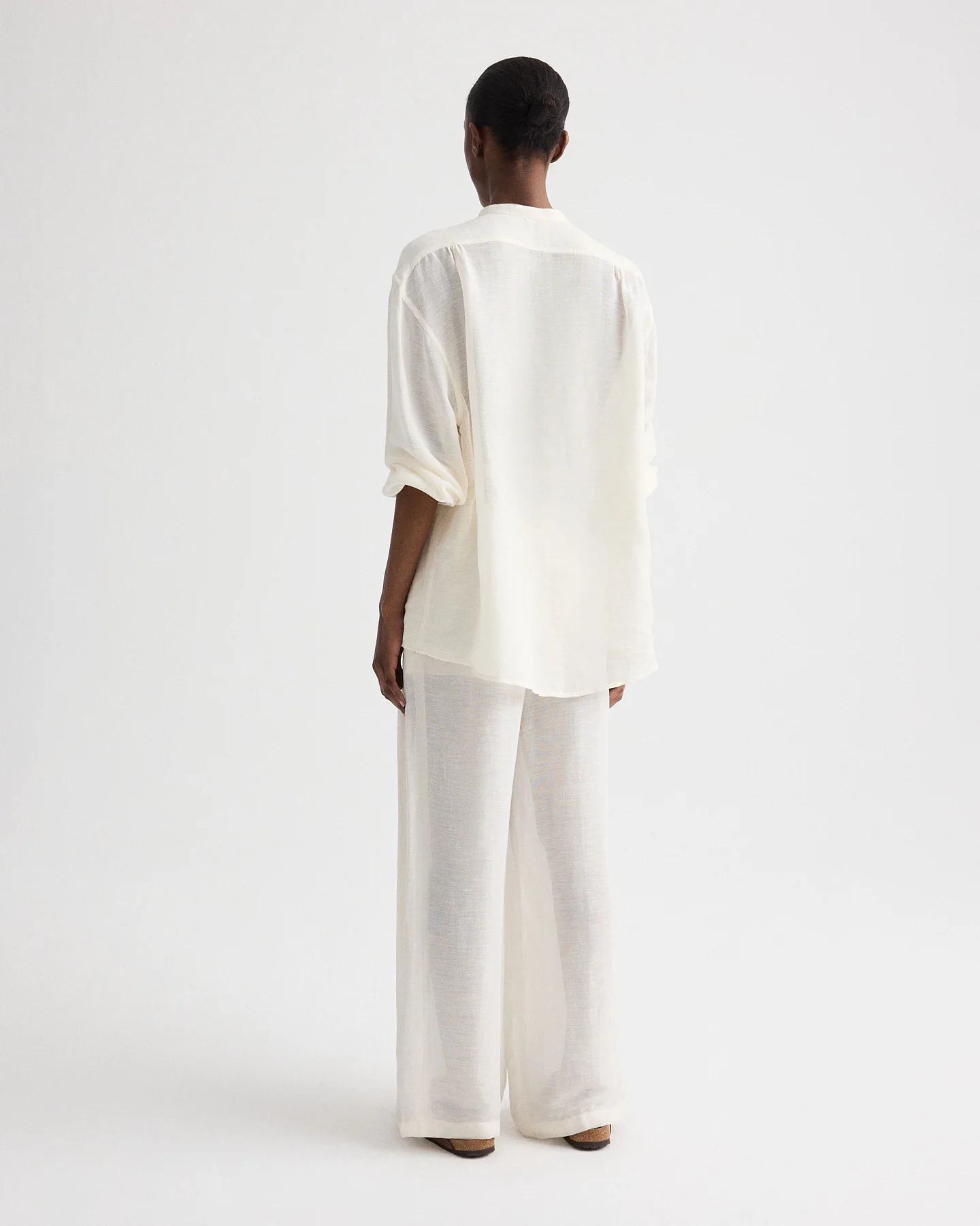 Late Check Out Shirt in Silk Linen Gauze - Image 5