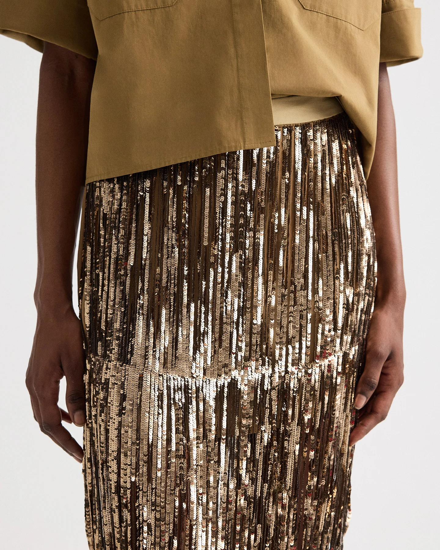 Laurel Skirt in Trapped Fringe Sequin - Image 2