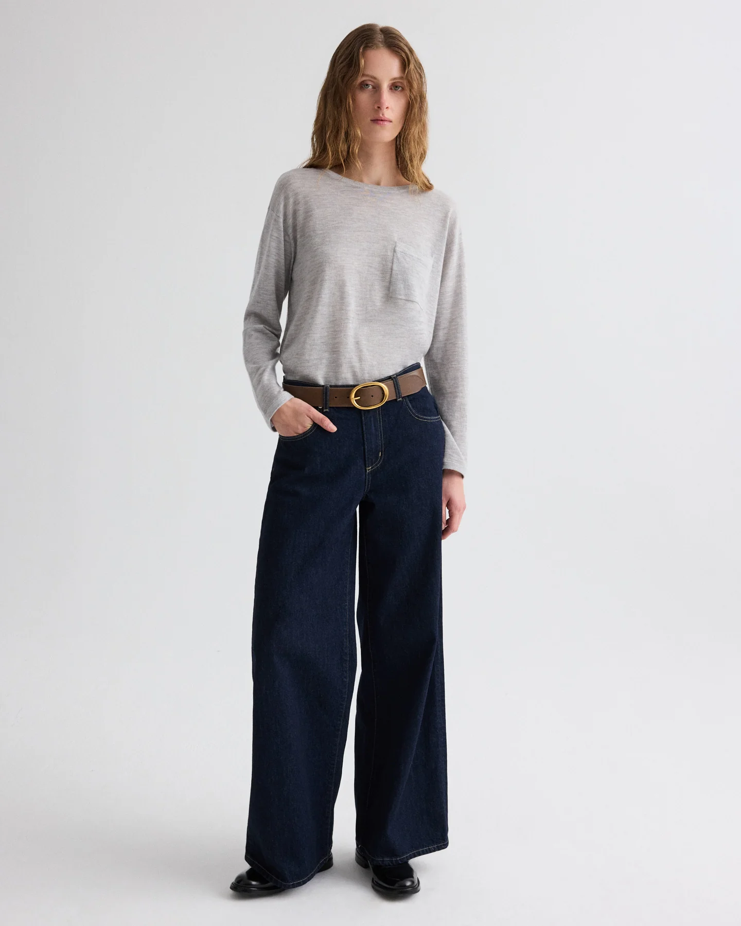 Long Sleeve True Crewneck in Superfine Cashmere - Image 3