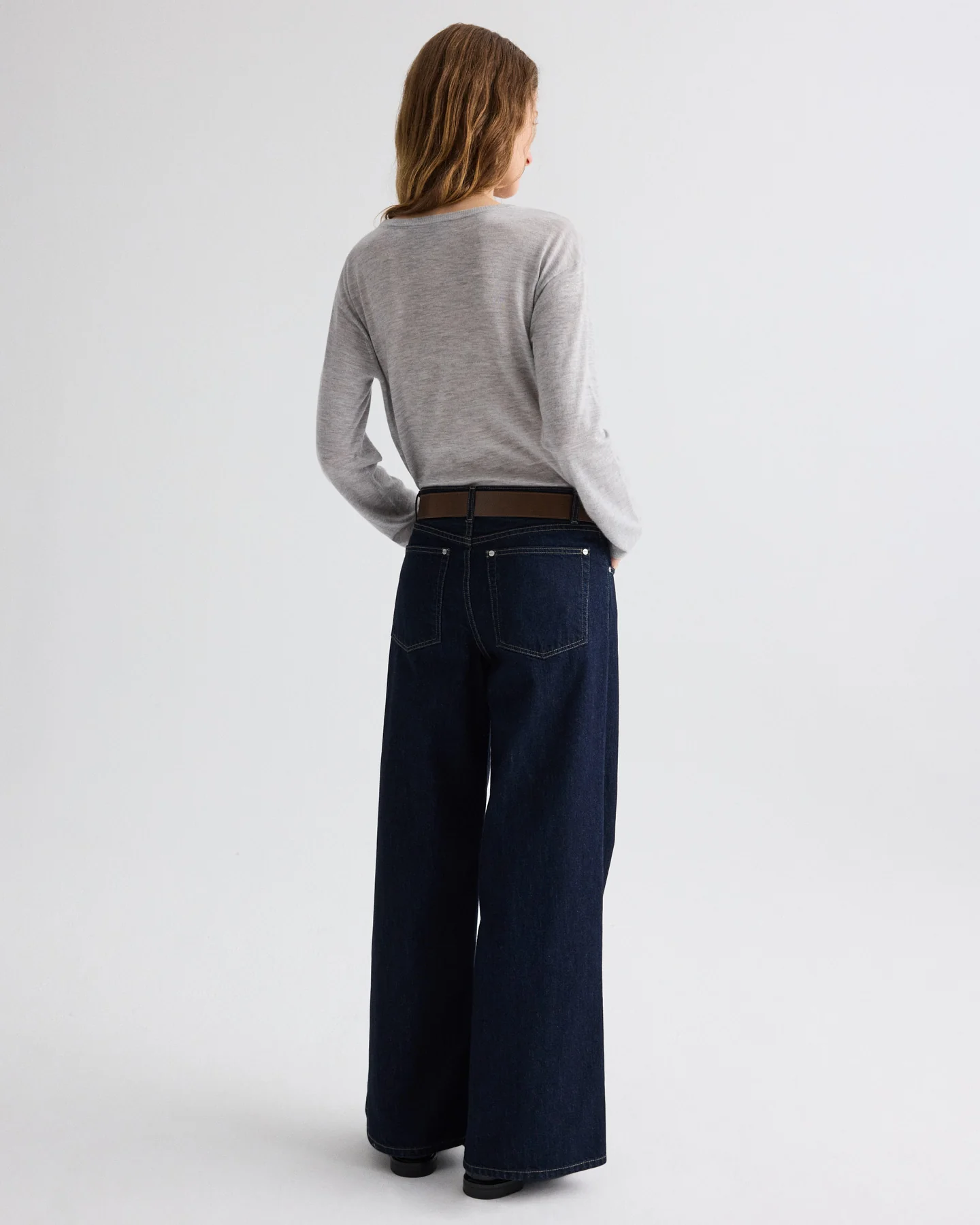 Long Sleeve True Crewneck in Superfine Cashmere - Image 5