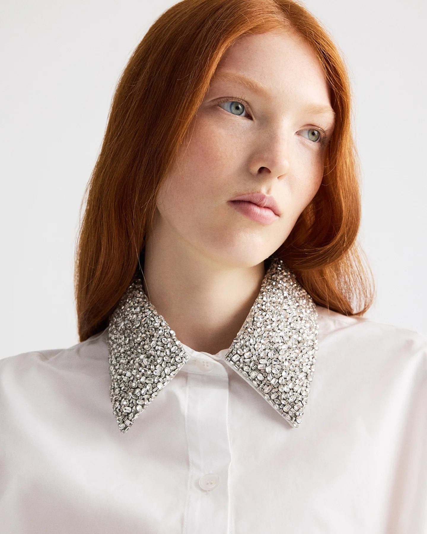 New Earl Shirt with Crystal Collar in Cotton Shirting - Image 3