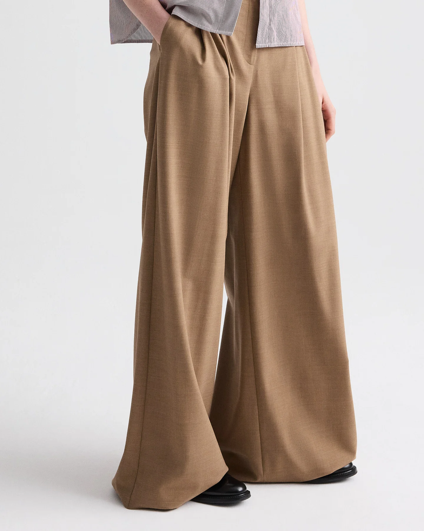 Next Didi Pant in Ultrafine Tabby - Image 2