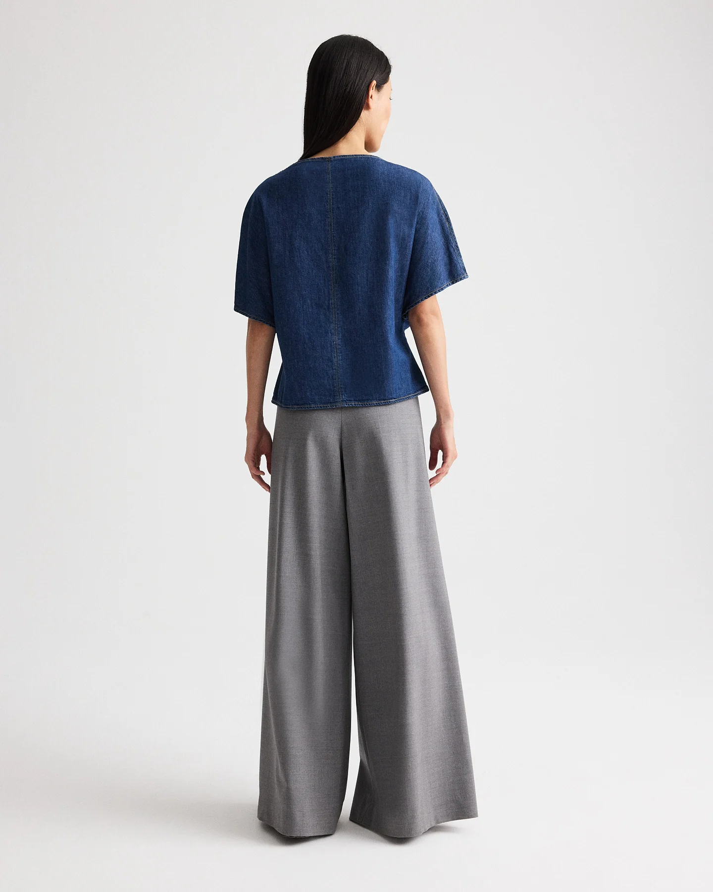 Simple T in Denim Shirting - Image 5