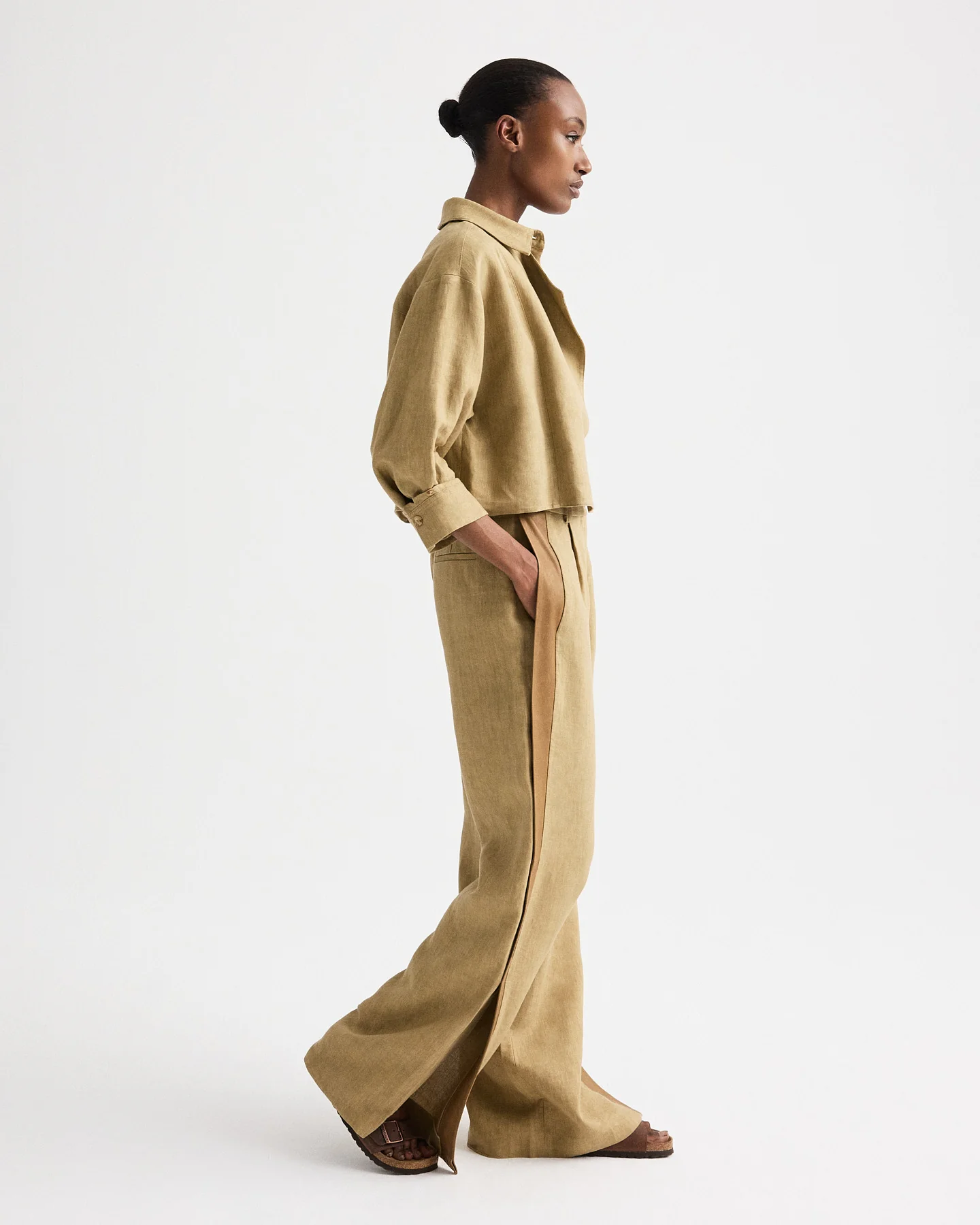 Slim A Pant with Lip Tux in Plain Weave Linen - Image 4