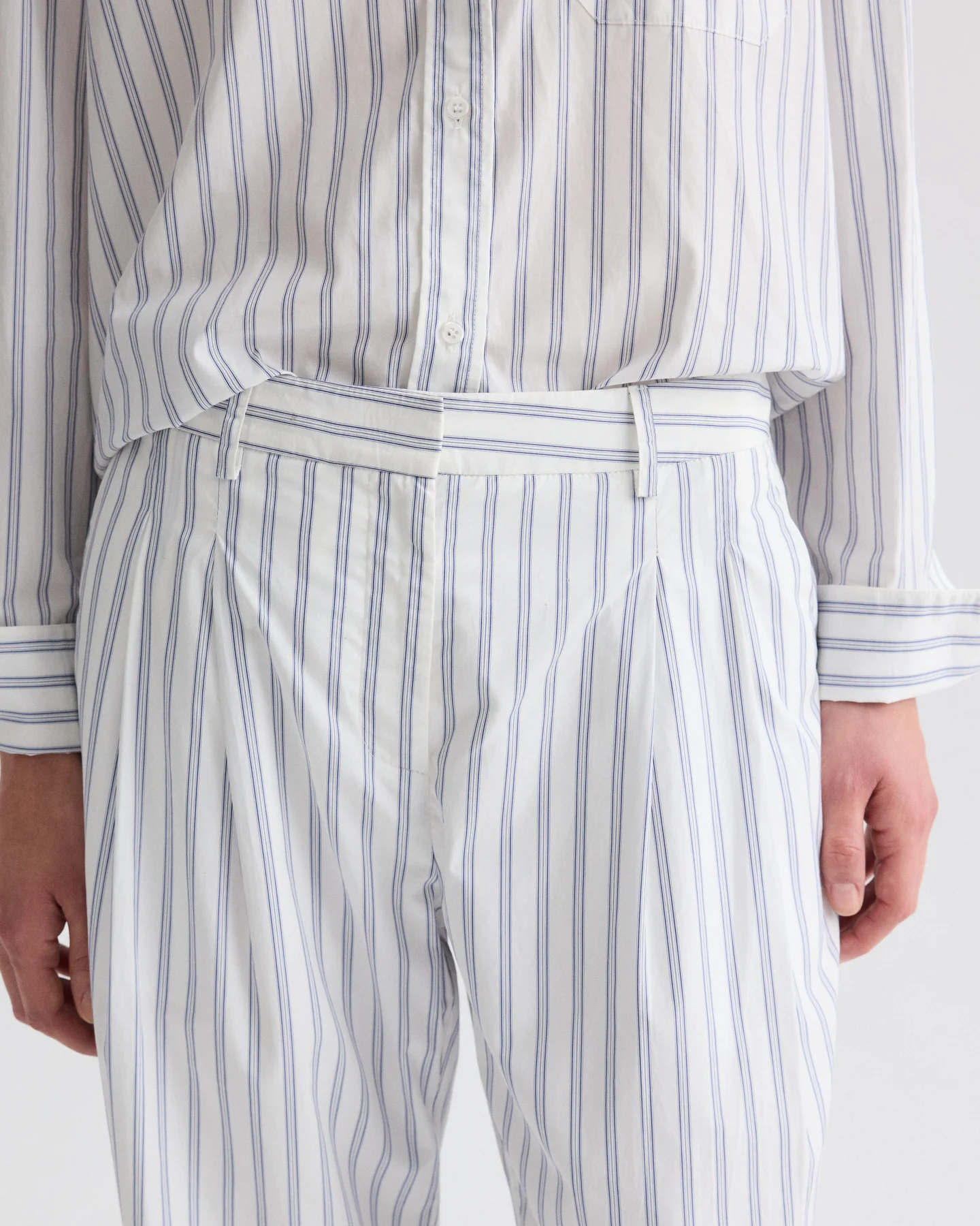 Sulli Pant in Hairline Stripe - Image 4