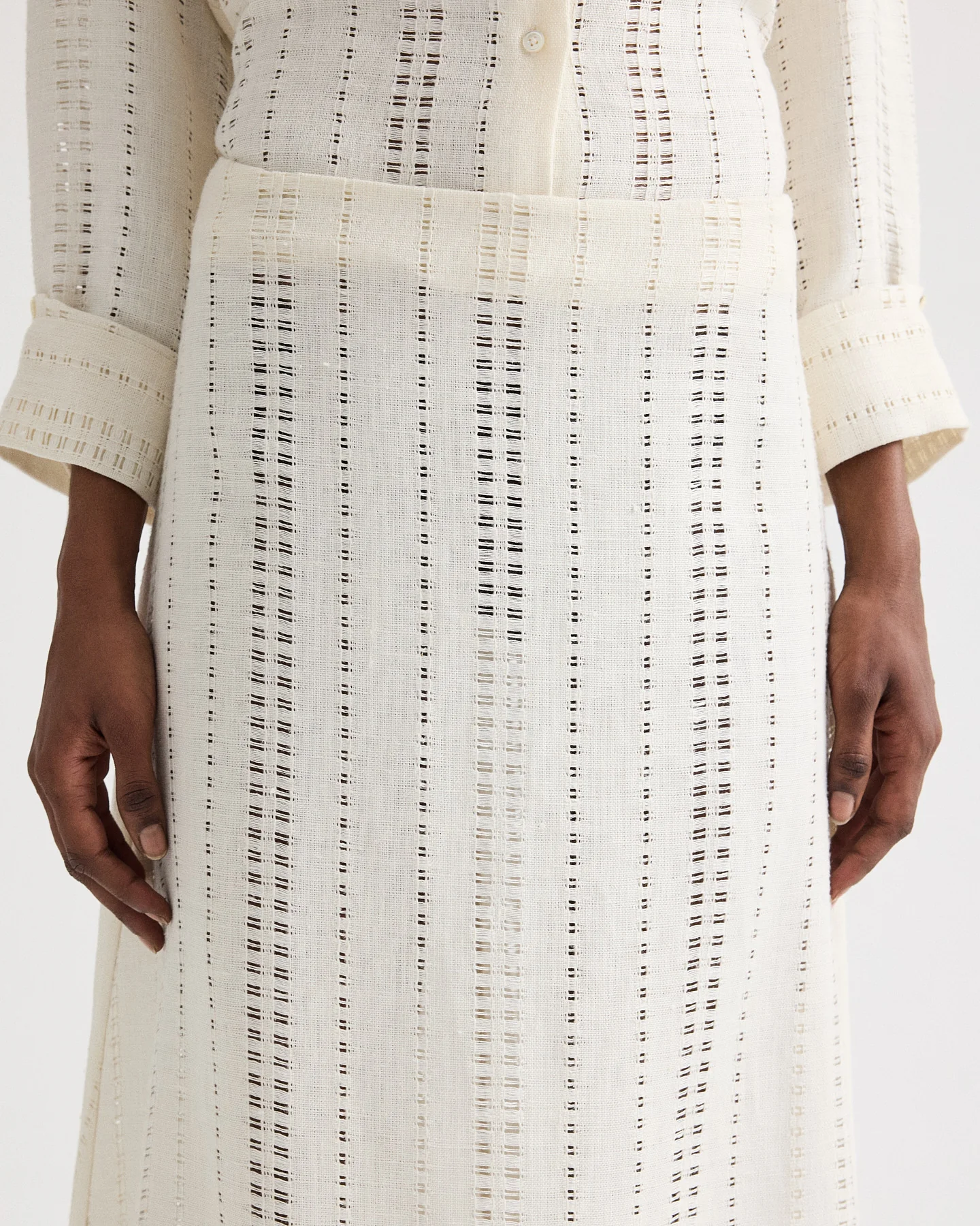 The A-Line Unlined Skirt in Ladder Weave Linen - Image 4