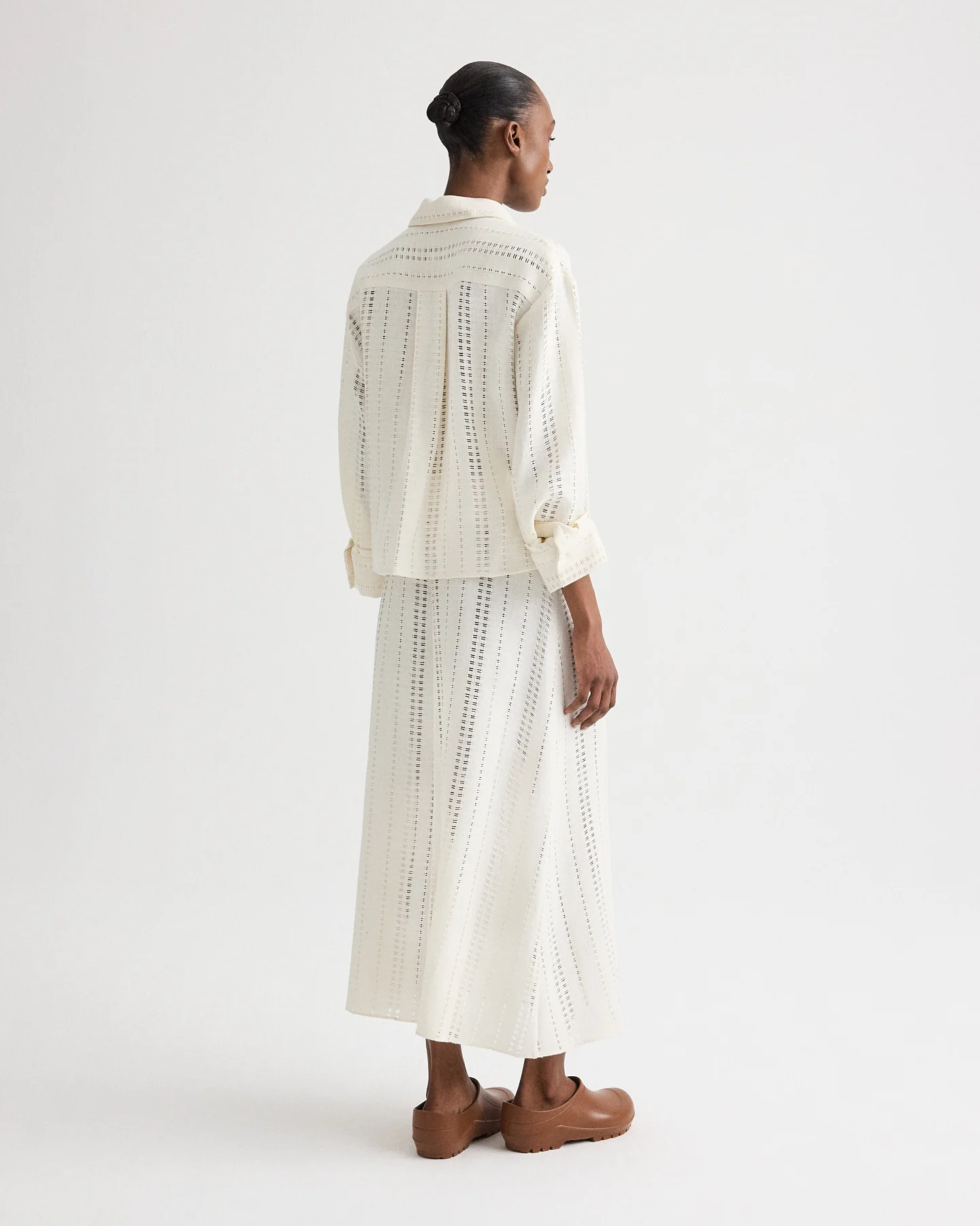 The A-Line Unlined Skirt in Ladder Weave Linen - Image 5