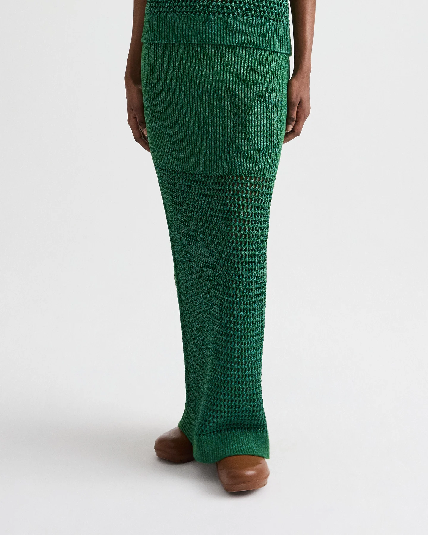 The Loophole Skirt in Silk Blend Yarn - Image 2