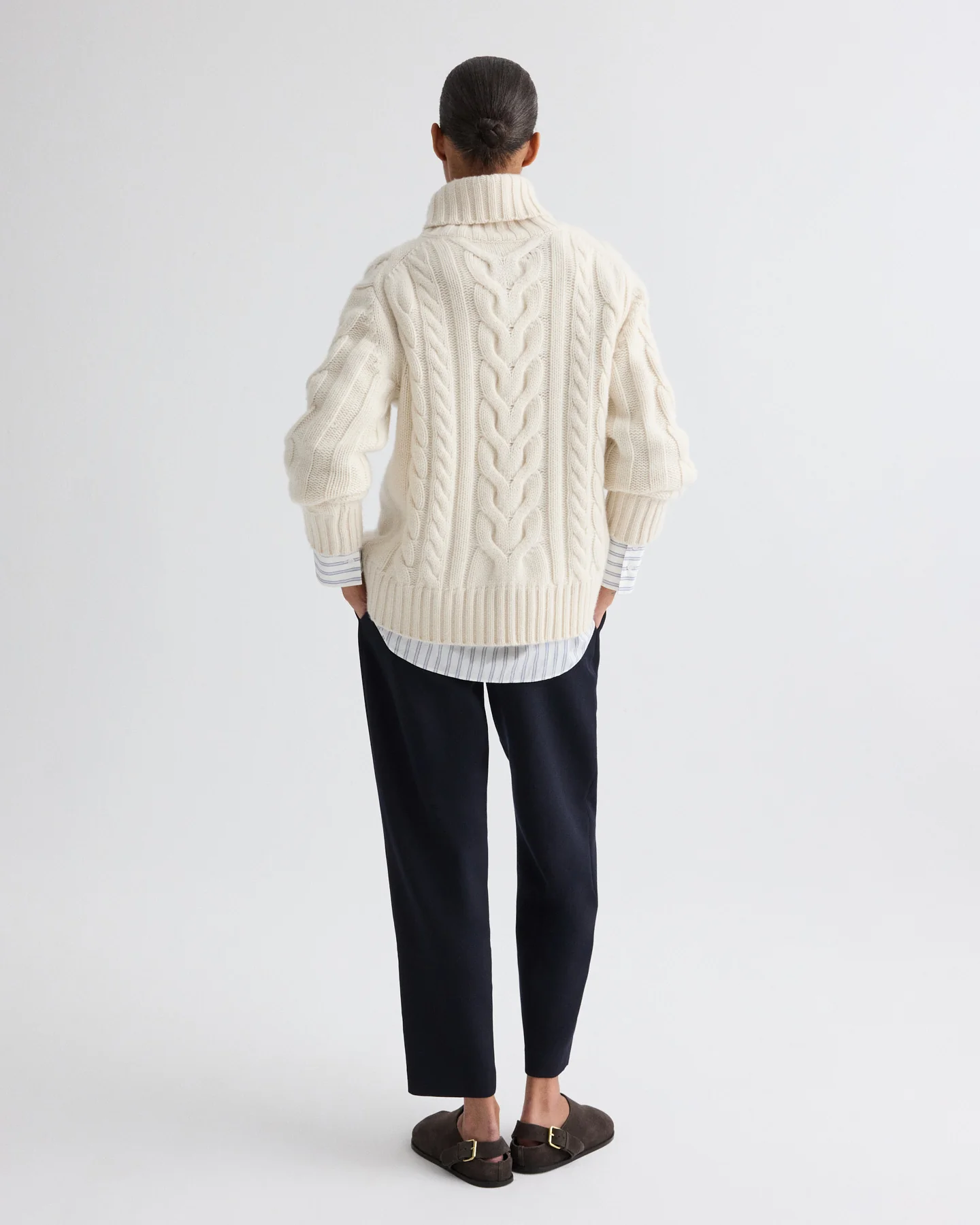 Traveling T Neck Sweater in Italian Cashmere - Image 5