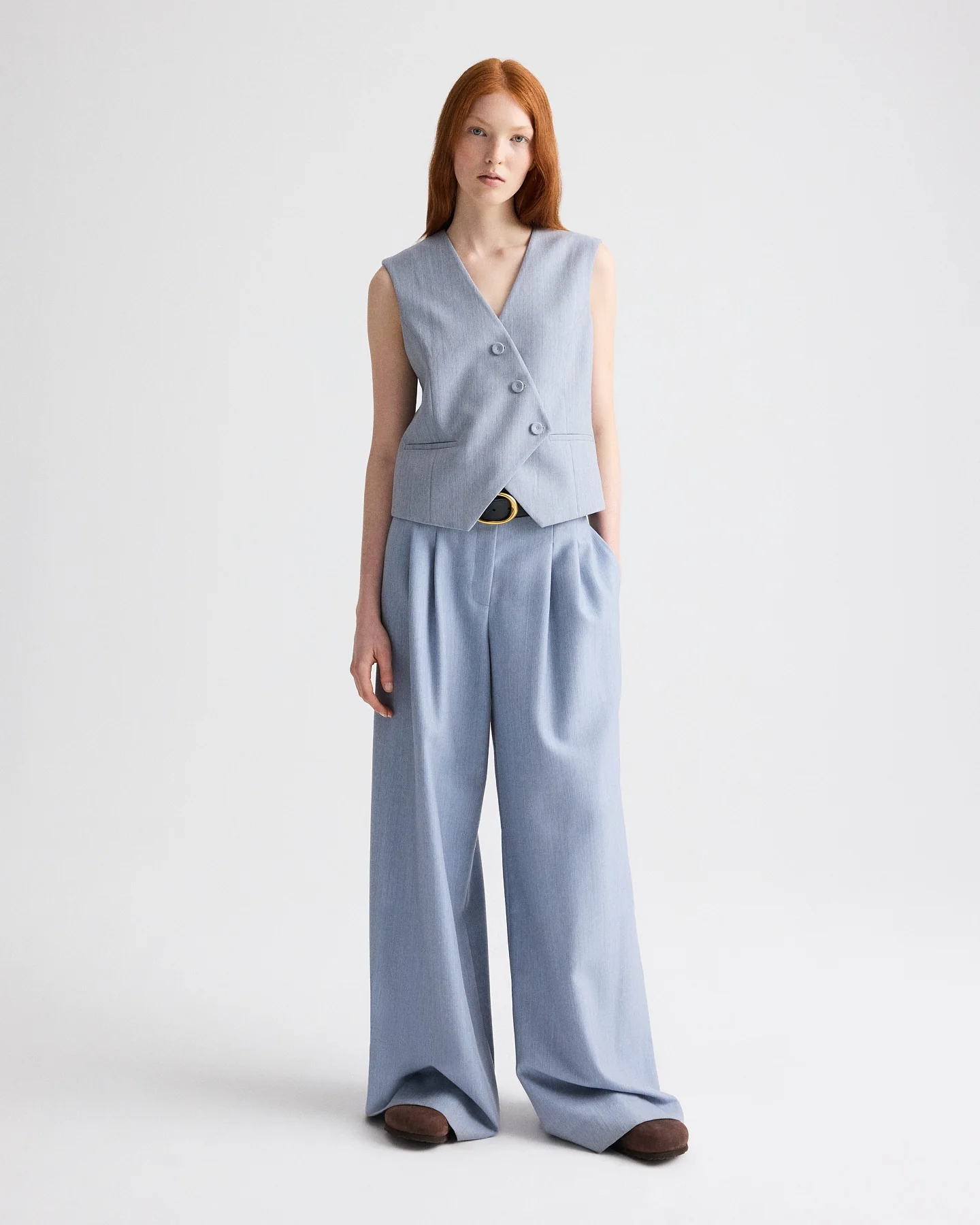 Tyler Vest in Compact Wool Suiting - Image 4