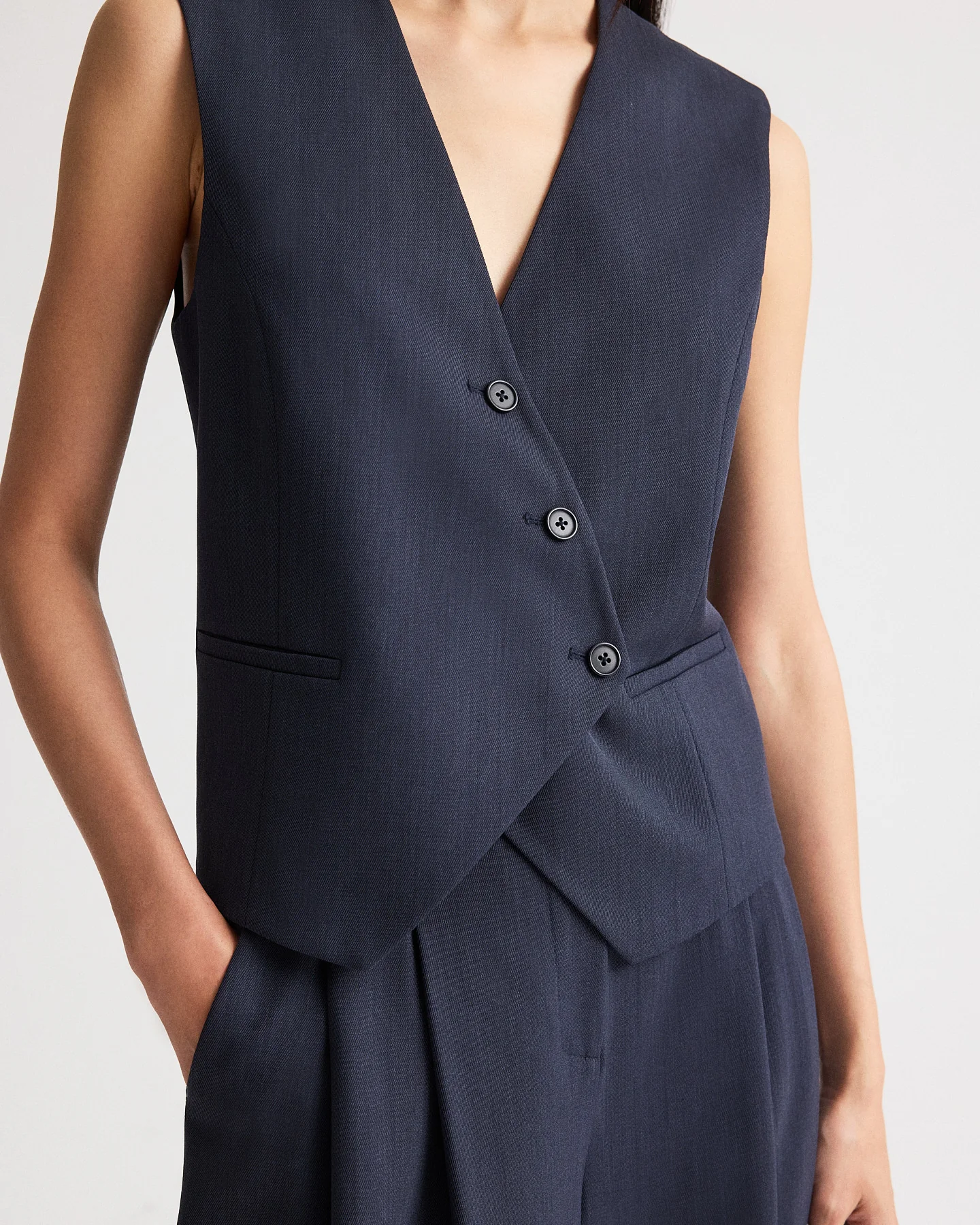 Tyler Vest in Italian Wool Twill - Image 2