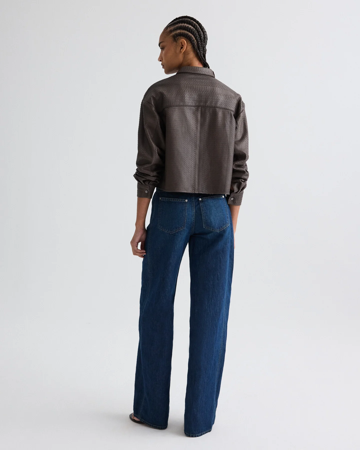 West 11th St. Jean in Linen Cotton Denim - Image 5