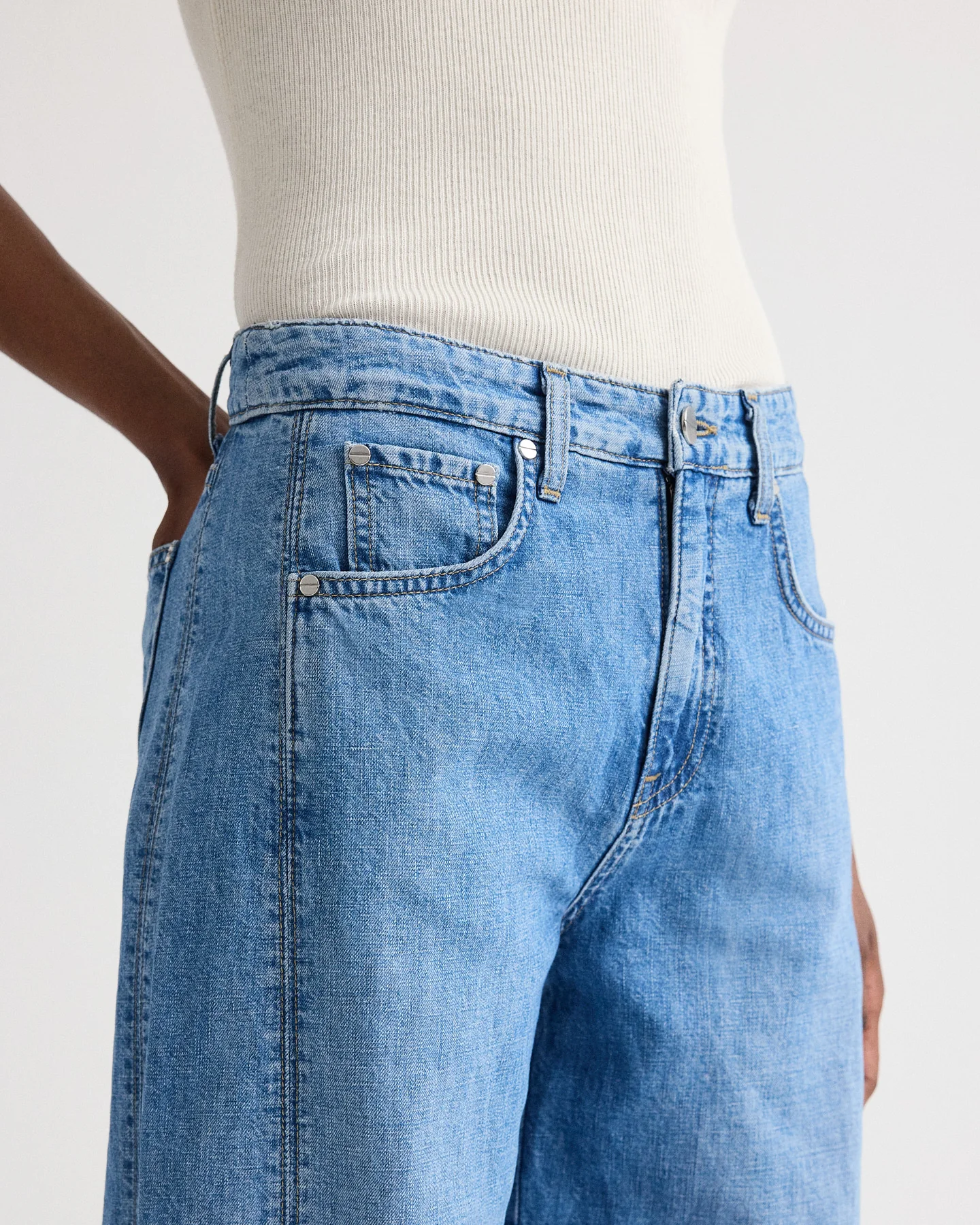 West 11th St Jean in Linen Cotton Denim - Image 3