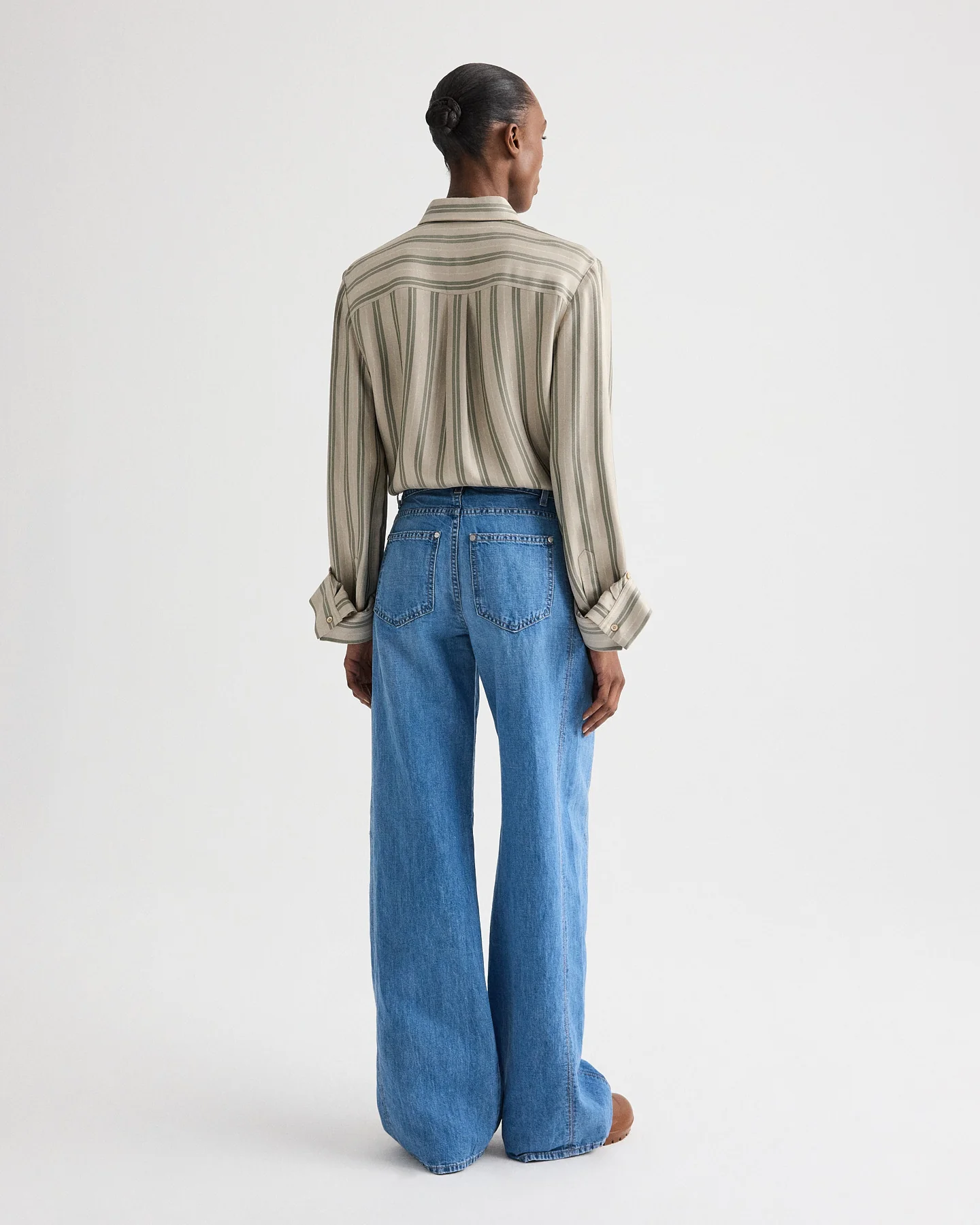 West 11th St. Jean in Linen Cotton Denim - Image 4